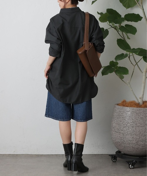 COLONY 2139（コロニートゥーワンスリーナイン）の「リラックスオーバーシャツ（シャツ/ブラウス・レディース・サックスブルー/チャコールグレー/ホワイト・FREE）」の18枚目の写真