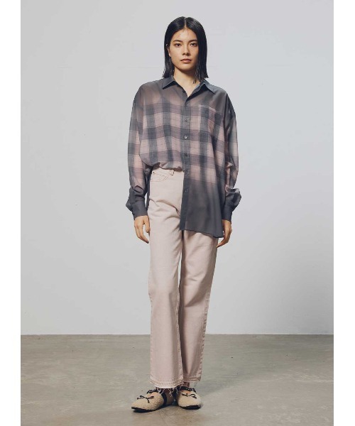 COEL（コエル）の「フレアカラーデニムパンツ（デニムパンツ・レディース・ベージュ/ピンク・23/24/25）」の7枚目の写真