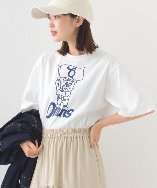 OMNES（オムネス）の「コットンロゴプリントオーバーサイズTシャツ ベアFLAG（Tシャツ/カットソー・レディース・ブラック/オフホワイト・MEDIUM/LARGE）」の2枚目の写真