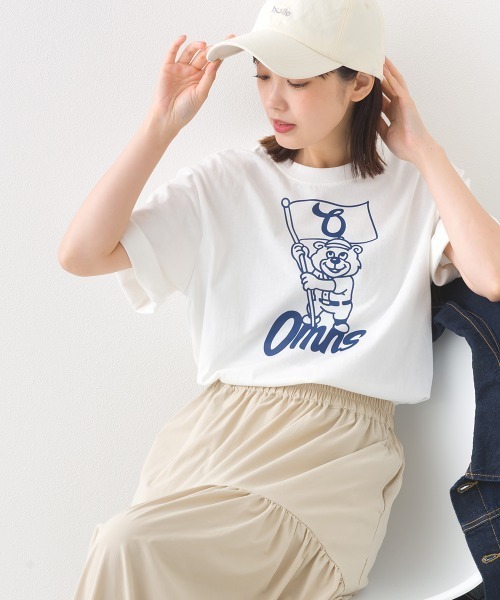 OMNES（オムネス）の「コットンロゴプリントオーバーサイズTシャツ ベアFLAG（Tシャツ/カットソー・レディース・ブラック/オフホワイト・MEDIUM/LARGE）」の4枚目の写真