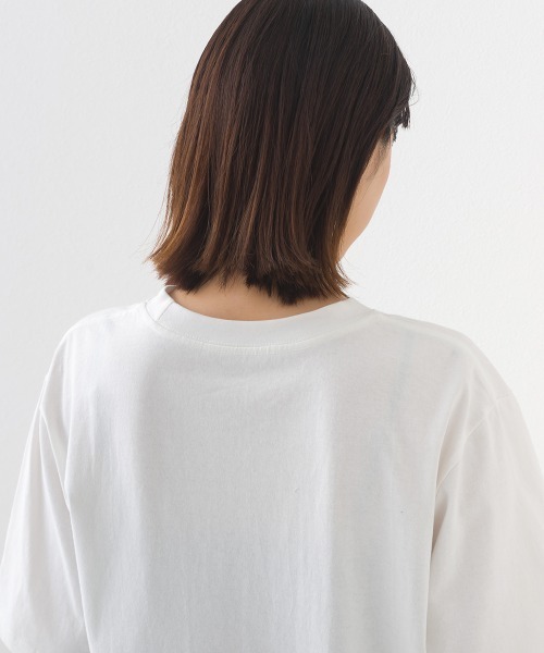 OMNES（オムネス）の「コットンロゴプリントオーバーサイズTシャツ ベアFLAG（Tシャツ/カットソー・レディース・ブラック/オフホワイト・MEDIUM/LARGE）」の14枚目の写真