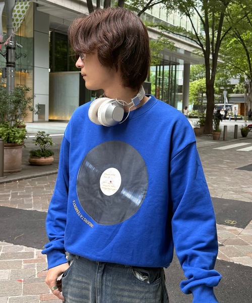 UNDERSTATEMENTs（アンダーステイトメント）の「【ユニセックス】アソートデザインプリントスウェット/全17色（スウェット・メンズ・レッド系その他/ネイビー/グリーン系その他/グレー系その他3/グレー系その他2/レッド/グリーン/ホワイト系その他/ブルー系その他/ブルー/杢グレー/チャコールグレー/ブラック系その他/オフホワイト/ブルー系その他2/グレー系その他/ブラック・LARGE/MEDIUM）」の14枚目の写真