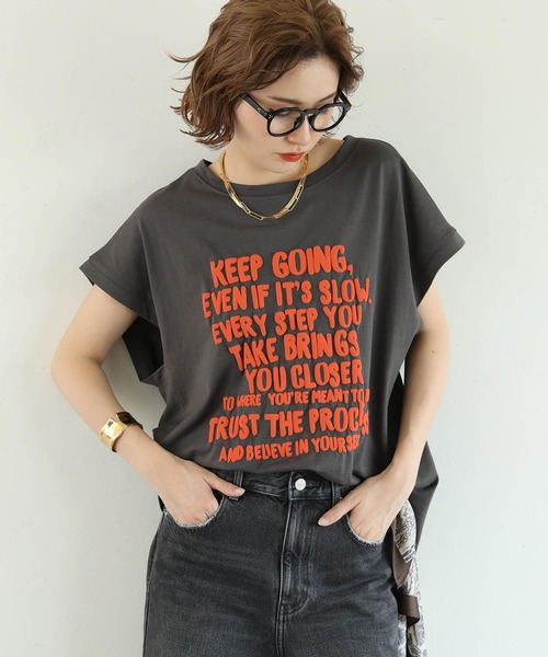 Gready Brilliant（グレディブリリアン）の「発泡プリントワイドフレンチT（Tシャツ/カットソー・レディース・チャコールグレー/オフホワイト/グレイッシュベージュ・38）」の20枚目の写真
