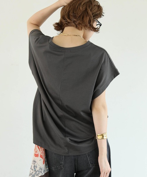 Gready Brilliant（グレディブリリアン）の「発泡プリントワイドフレンチT（Tシャツ/カットソー・レディース・チャコールグレー/オフホワイト/グレイッシュベージュ・38）」の22枚目の写真