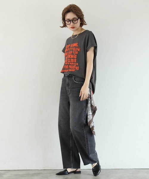 Gready Brilliant（グレディブリリアン）の「発泡プリントワイドフレンチT（Tシャツ/カットソー・レディース・チャコールグレー/オフホワイト/グレイッシュベージュ・38）」の13枚目の写真