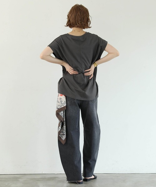 Gready Brilliant（グレディブリリアン）の「発泡プリントワイドフレンチT（Tシャツ/カットソー・レディース・チャコールグレー/オフホワイト/グレイッシュベージュ・38）」の15枚目の写真