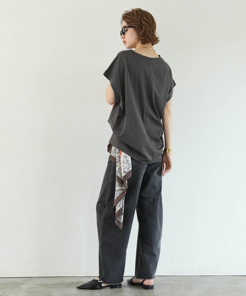 Gready Brilliant（グレディブリリアン）の「発泡プリントワイドフレンチT（Tシャツ/カットソー・レディース・チャコールグレー/オフホワイト/グレイッシュベージュ・38）」の16枚目の写真
