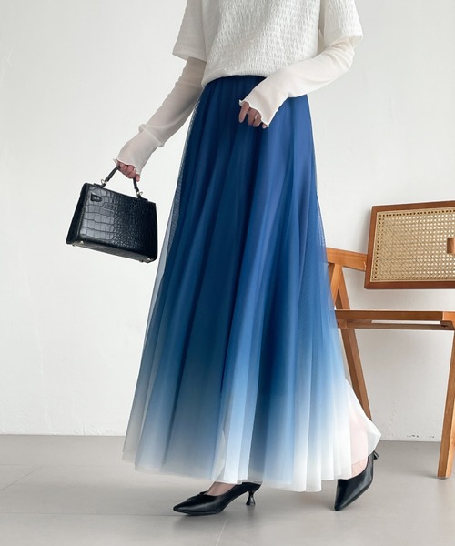 ABITOKYO(アビトーキョー)の「グラデーションボリュウームチュールスカート(スカート・レディース・ブルー/ネイビー/パープル・M/L/XL)」の6枚目の写真