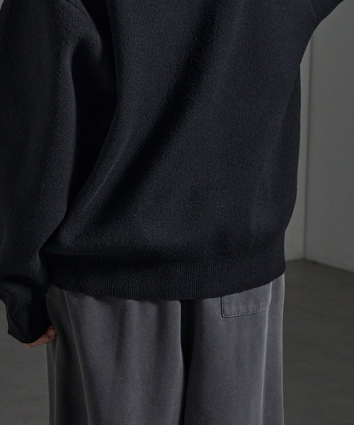 CIYOT(シヨウト)の「【CIYOT-シヨウト-】グラフィックデザイン ジャガードスウェットライクニット(ニット/セーター・メンズ・チャコール/ワイン/ブラック/グレイッシュブルー・L/M)」の6枚目の写真