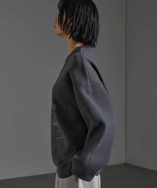 CIYOT(シヨウト)の「【CIYOT-シヨウト-】グラフィックデザイン ジャガードスウェットライクニット(ニット/セーター・メンズ・チャコール/ワイン/ブラック/グレイッシュブルー・L/M)」の22枚目の写真