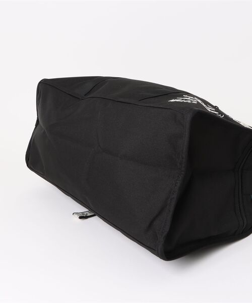 PEANUTS（ピーナッツ）の「PEANUTS/ピーナッツ　VINTAGE TRAVEL スヌーピー　ボストンバッグ（ボストンバッグ・レディース・ブラック/ライトグレー・ONE SIZE）」の4枚目の写真