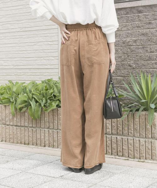 ITEMS URBANRESEARCH（アイテムズ アーバンリサーチ）の「テンセルイージーパンツ（その他パンツ・レディース・グレー系その他/チャコールグレー/ブラウン・FREE）」の5枚目の写真