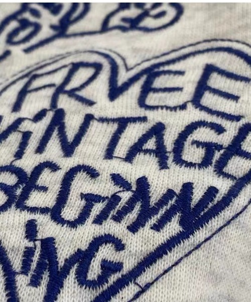 LAC-VERT（ラック・ヴェール）の「【選べる素材】落書き刺繍スウェット（スウェット・レディース・グレー系その他/グレー/ホワイト系その他/アイボリー/ピンク/ピンク系その他・MEDIUM/LARGE）」の7枚目の写真