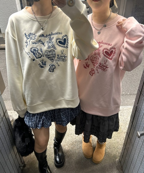 LAC-VERT（ラック・ヴェール）の「【選べる素材】落書き刺繍スウェット（スウェット・レディース・グレー系その他/グレー/ホワイト系その他/アイボリー/ピンク/ピンク系その他・MEDIUM/LARGE）」の19枚目の写真