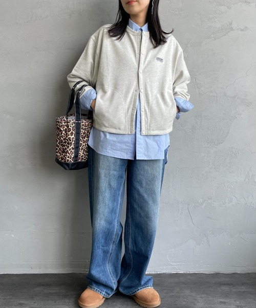 UNIVERSAL OVERALL（ユニバーサルオーバーオール）の「[UNIVERSAL OVERALL/ユニバーサルオーバーオール] 別注 ワンポイントロゴ刺繍 スウェットカーディガン（スウェット・レディース・ブラック/オートミール/ブラウン/グリーン・F）」の6枚目の写真