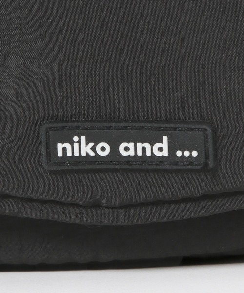 niko and...（ニコアンド）の「オリジナルバックルライトショルダーバッグ（ショルダーバッグ・レディース・ブラック/カーキ・0）」の11枚目の写真