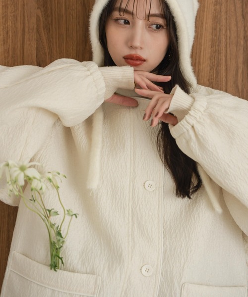 hinari（ヒナリ）の「ニュアンスジャガード中綿ブルゾン（ブルゾン・レディース・ブラック/アイボリー・FREE/SMALL）」の5枚目の写真