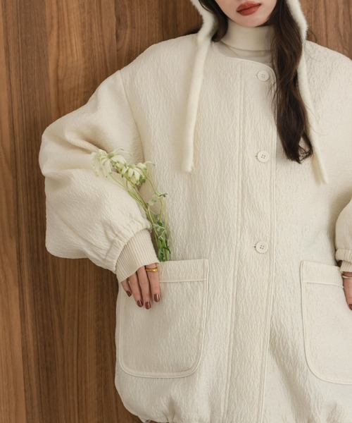 hinari（ヒナリ）の「ニュアンスジャガード中綿ブルゾン（ブルゾン・レディース・ブラック/アイボリー・FREE/SMALL）」の13枚目の写真