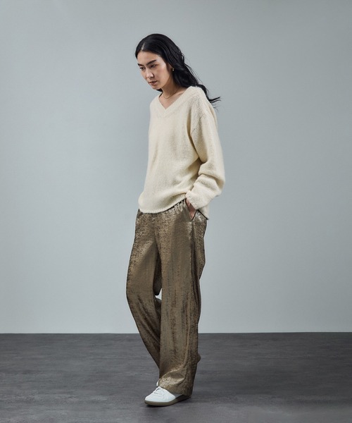 SALON adam et rope'(サロン アダム エ ロペ)の「コットンウールメランジVネックニットプルオーバー(ニット/セーター・レディース・オフホワイト/ブラウン系その他2・FREE)」の7枚目の写真