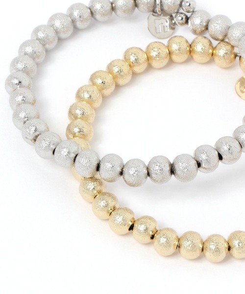 niko and...（ニコアンド）の「マットメタルボールブレスレット（ブレスレット・レディース・イエロー/グレー・0）」の4枚目の写真