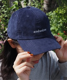 ＆soiree（アンドソワレ）の「【＆soiree】ブランドロゴ刺繍キャップ(ウール・コーデュロイ)（キャップ）」