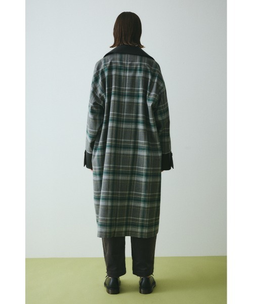 HeRIN.CYE（ヘリンドットサイ）の「Bi color long coat　　バイカラーロングコート（その他アウター・レディース・グレー系その他/ベージュ系その他/グリーン系その他・FREE）」の10枚目の写真