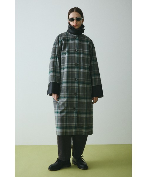 HeRIN.CYE（ヘリンドットサイ）の「Bi color long coat　　バイカラーロングコート（その他アウター・レディース・グレー系その他/ベージュ系その他/グリーン系その他・FREE）」の11枚目の写真