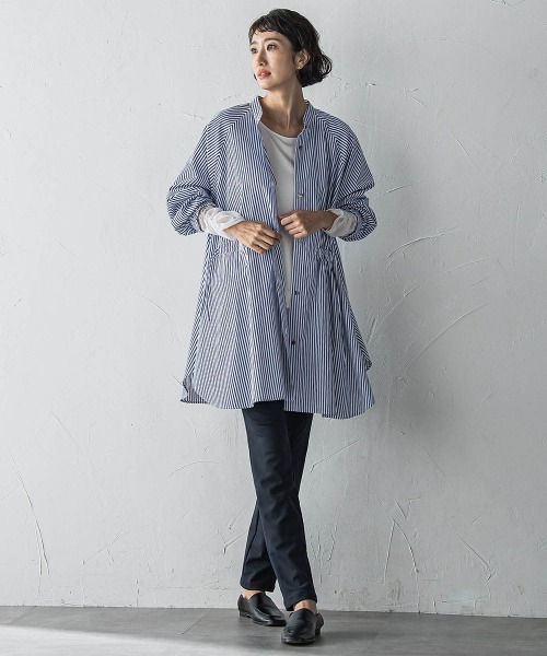 la.f…（ラエフ）の「【WEB限定】“体型カバーも叶う”3WAYチュニックブラウス≪洗濯機で洗える≫（シャツ/ブラウス・レディース・オフホワイト/キャメル/ダークネイビー・9号）」の22枚目の写真