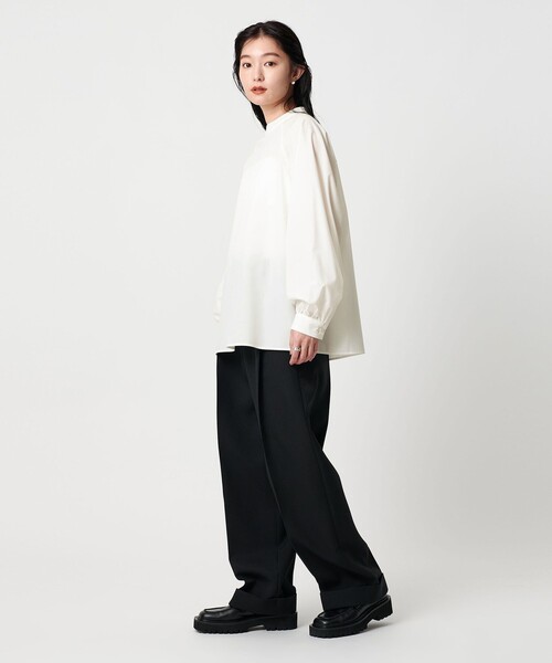 MARW UNITED ARROWS（マルゥ ユナイテッドアローズ）の「＜MARW UNITED ARROWS＞バルーンスリーブ スタンドカラー ブラウス（シャツ/ブラウス・レディース・ブラック/ホワイト・FREE）」の5枚目の写真