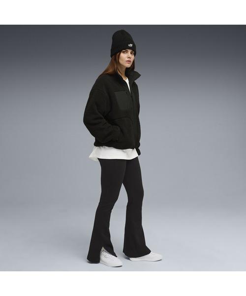 PUMA（プーマ）の「PUMA プーマ ウィメンズ リバーシブル ハイブリッド シェルパ ジャケット（ナイロンジャケット・レディース・ブラック/オフホワイト/パープル系その他7・LARGE/X-LARGE/MEDIUM/SMALL）」の20枚目の写真