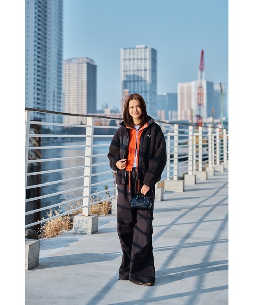 セール】PUMA プーマ ウィメンズ リバーシブル ハイブリッド シェルパ