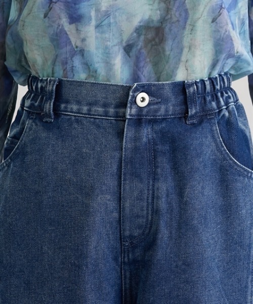 nissen(ニッセン)の「カーブバギーデニムパンツ(デニムパンツ・レディース・ブラック/ブルー・M/L/LL)」の13枚目の写真
