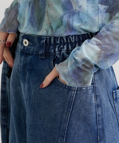 nissen(ニッセン)の「カーブバギーデニムパンツ(デニムパンツ・レディース・ブラック/ブルー・M/L/LL)」の15枚目の写真