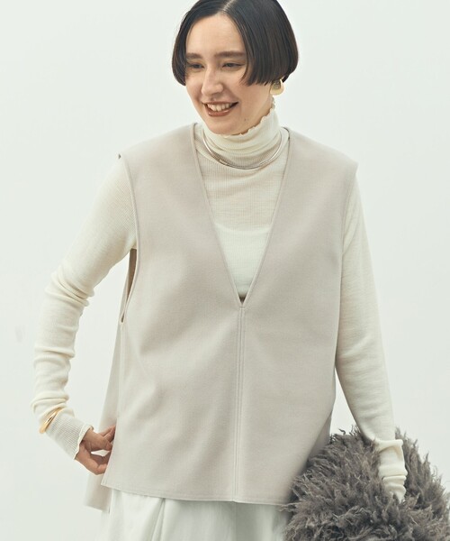 NOLLEY’S（ノーリーズ）の「ウォッシャブルストレッチジャージベスト（ベスト・レディース・ベージュ/ブラック・FREE）」の7枚目の写真