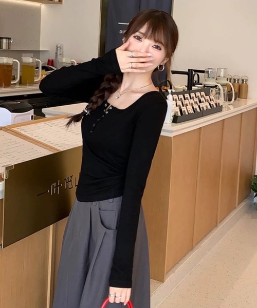 FUNdaysion(ファンデイション)の「ヘンリーネック長袖Tシャツ(Tシャツ/カットソー・レディース・ホワイト/グレー/ブラック・M)」の5枚目の写真