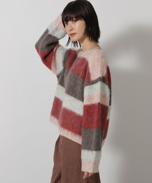 LAKOLE（ラコレ）の「MIXボーダーニットプルオーバー / 598871（ニット/セーター・レディース・レッド/ブルー/ブラウン・FREE）」の14枚目の写真