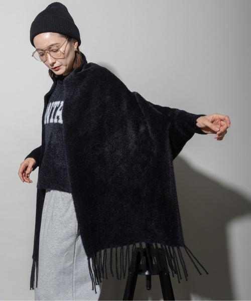 lodie(ロディ)の「モールニット フリンジポンチョカーデ(カーディガン/ボレロ・レディース・ベージュ/ブラック/グレー・FREE)」の8枚目の写真