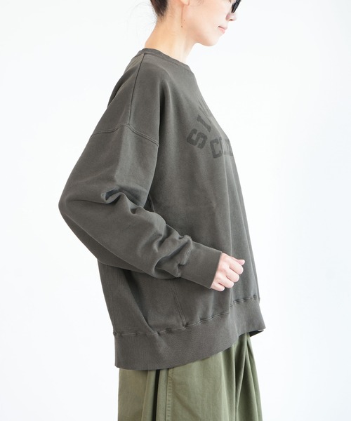 SOLAMONAT(ソラモナ)の「ピグメントプリントスウェット SIMMANARD(Tシャツ/カットソー・レディース・グレイッシュベージュ/チャコールグレー/グレー・FREE)」の10枚目の写真
