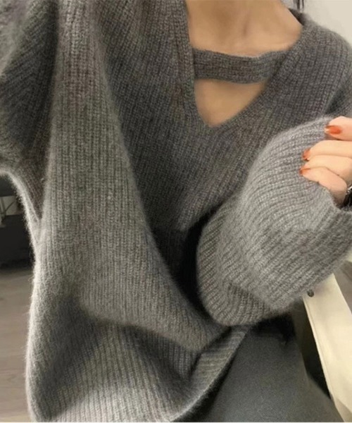 SallyLunn(サリーラン)の「Vネックデザインニット(ニット/セーター・レディース・アイボリー/グレー・MEDIUM/LARGE)」の6枚目の写真