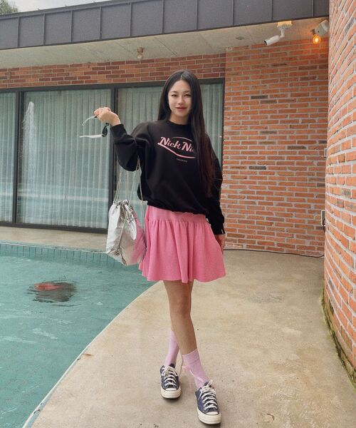 NICK&NICOLE(ニックアンドニコール)の「NICOLE ORIGINALS SWEATSHIRT_BLACK PINK(スウェット・レディース・その他・FREE)」の10枚目の写真