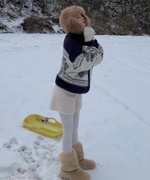 ROCKCAKE(ロックケーキ)の「Flower Cowichan Cardigan - Navy(カーディガン/ボレロ・レディース・その他・SMALL)」の8枚目の写真
