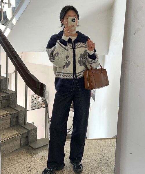 ROCKCAKE(ロックケーキ)の「Flower Cowichan Cardigan - Navy(カーディガン/ボレロ・レディース・その他・SMALL)」の15枚目の写真