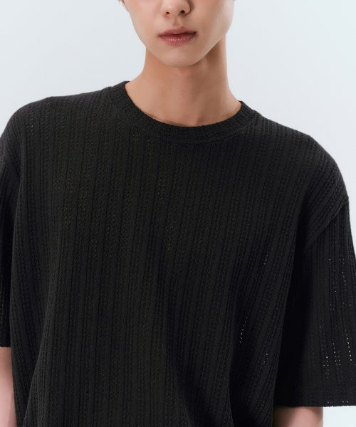 MUSINSA STANDARD（ムシンサスタンダード）の「リラックスドクロシェニットTシャツ[ブラック]（Tシャツ/カットソー・メンズ・その他・SMALL/MEDIUM/LARGE/X-LARGE/XX-LARGE）」の4枚目の写真