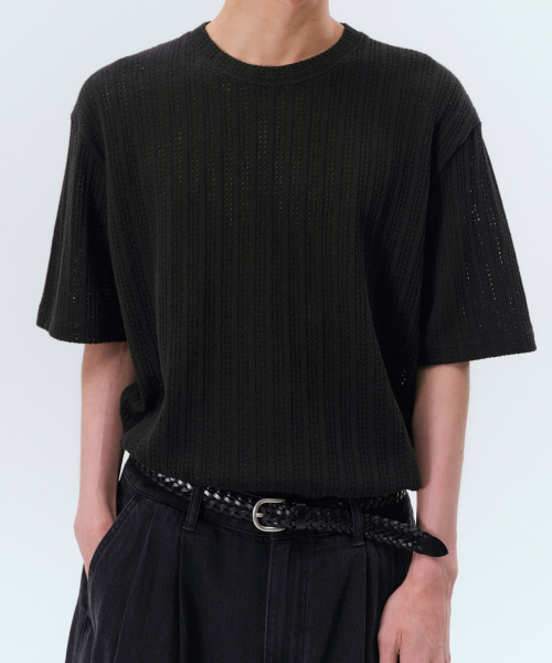 MUSINSA STANDARD（ムシンサスタンダード）の「リラックスドクロシェニットTシャツ[ブラック]（Tシャツ/カットソー・メンズ・その他・SMALL/MEDIUM/LARGE/X-LARGE/XX-LARGE）」の5枚目の写真