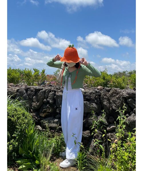 WOOALONG(ウアロン)の「Signature jogger pants_WHITE(スウェットパンツ・レディース・ホワイト・SMALL/MEDIUM/LARGE)」の10枚目の写真