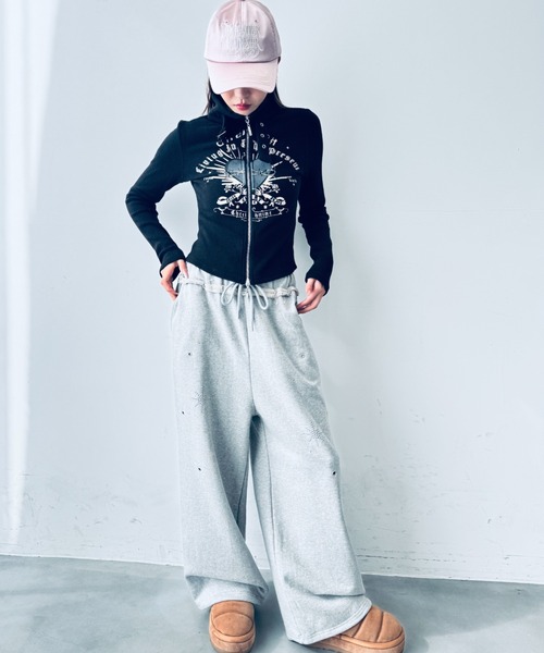 Y2K SYNAPSE FACTORY（ワイツーケー シナプスファクトリー）の「【スタッズ】ジョガーパンツ（スウェットパンツ・レディース・グレー/ダークグレー・FREE）」の16枚目の写真