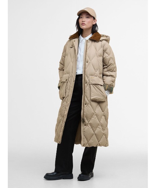 Barbour(バブアー)の「Yasminキルティング ダウン ジャケット ロング(レディース)(ダウンジャケット/コート・レディース・ブラック/ベージュ・8/10)」の3枚目の写真