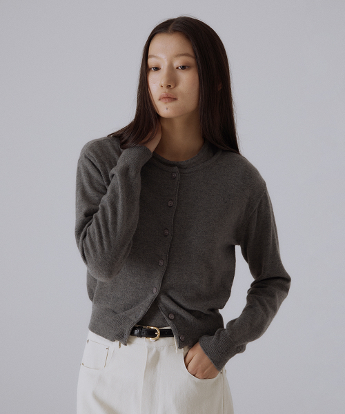 SILN(シルン)の「Ever wool knit cardigan (GREY)(カーディガン/ボレロ・レディース・その他・FREE)」の2枚目の写真
