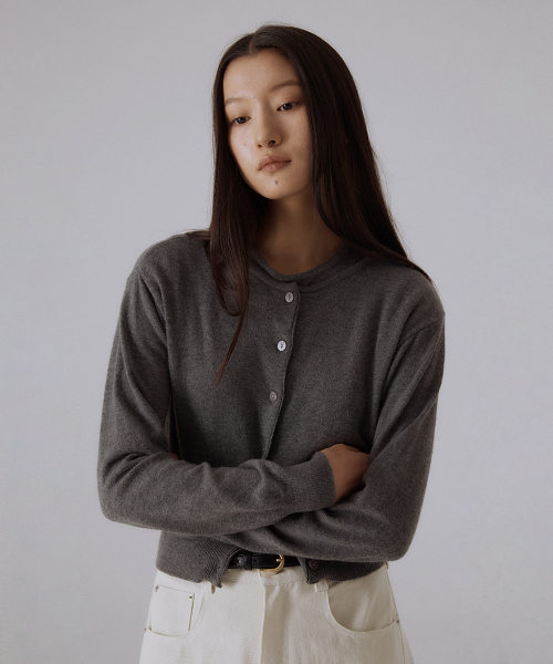 SILN(シルン)の「Ever wool knit cardigan (GREY)(カーディガン/ボレロ・レディース・その他・FREE)」の3枚目の写真