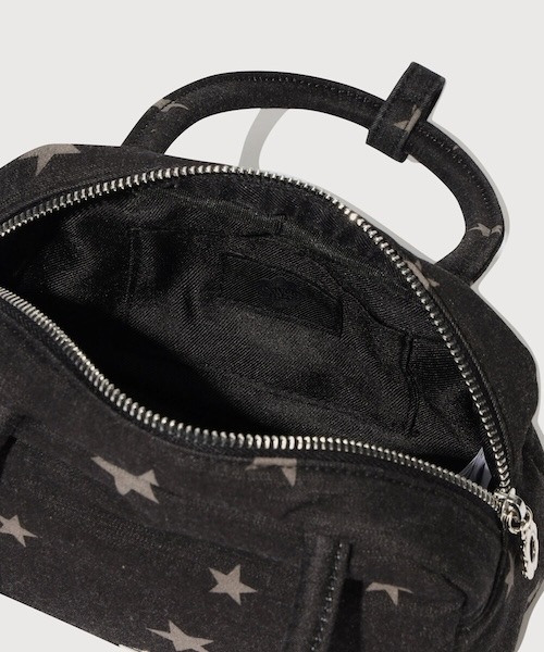 COVERNAT(カバーナット)の「CLOVER HEART TOP HANDLE STAR TOTE BAG(ショルダーバッグ・メンズ・ダークグレー・FREE)」の8枚目の写真